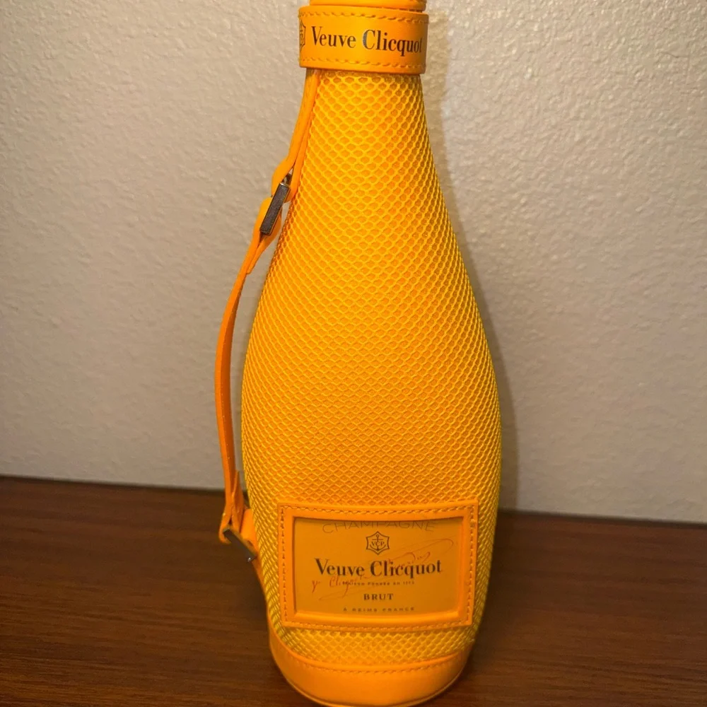 Veuve Clicquot Yellow Champagne Bottle Cover - Picture 1 of 3
